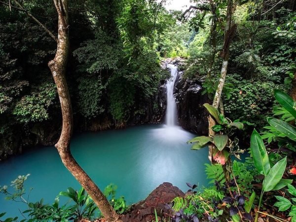 Aling-Aling-waterfall-in-bali