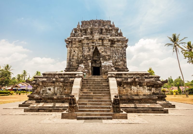 Mendut,Is,A,Buddhist,Temple,Located,Near,Borobudur,Temple,In