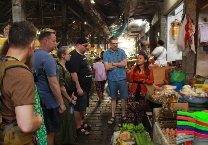 Market Traditional Visit