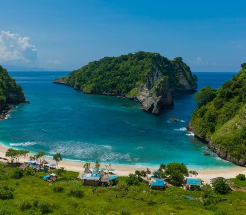 atuh beach nusa penida