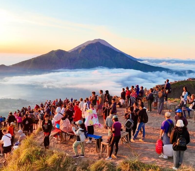 mount batur trekking
