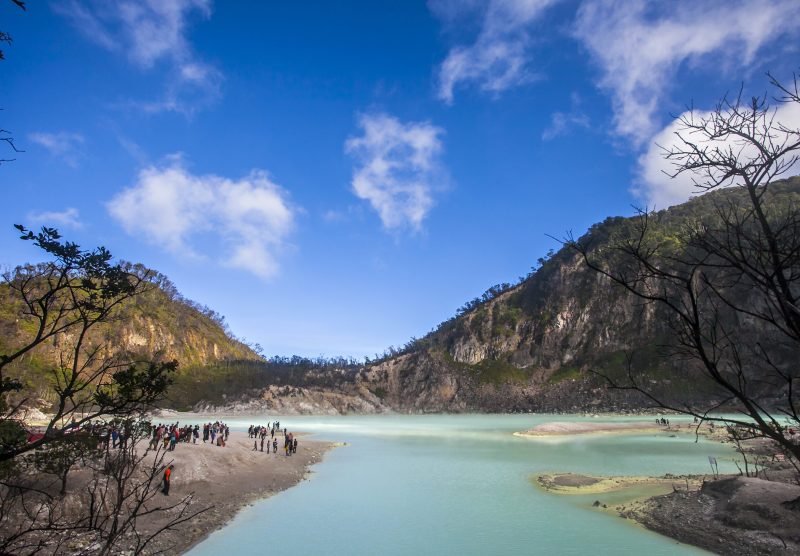 View,Of,Kawah,Putih,Crater,In,Bandung,West,Java,,Indonesia