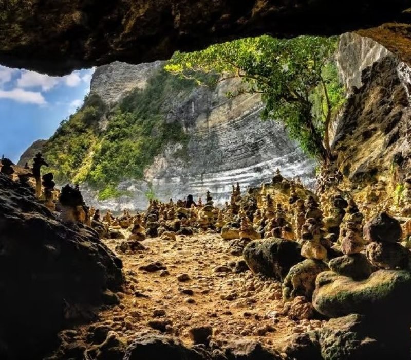 tembeling cave